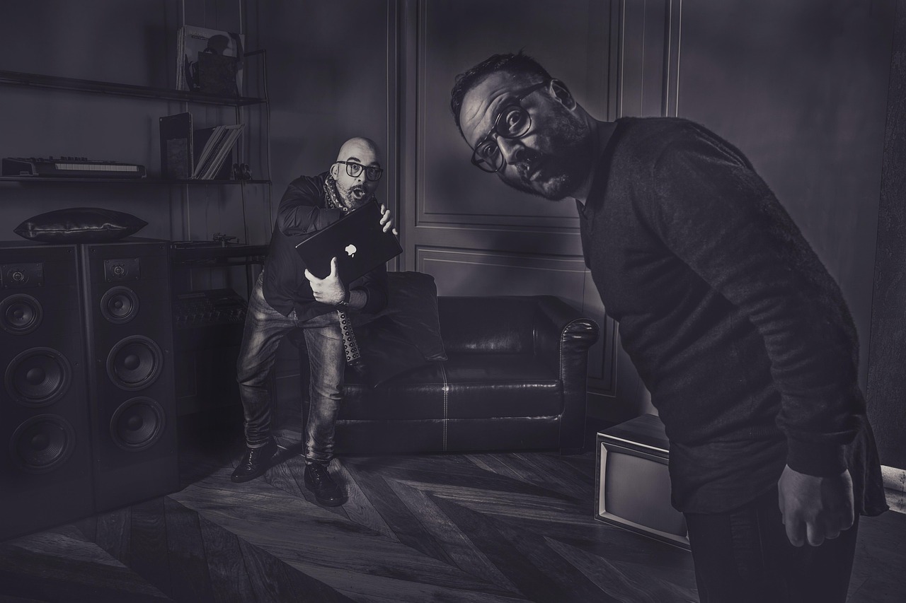 如何在游戏环境中平衡玩家体验和作弊问题