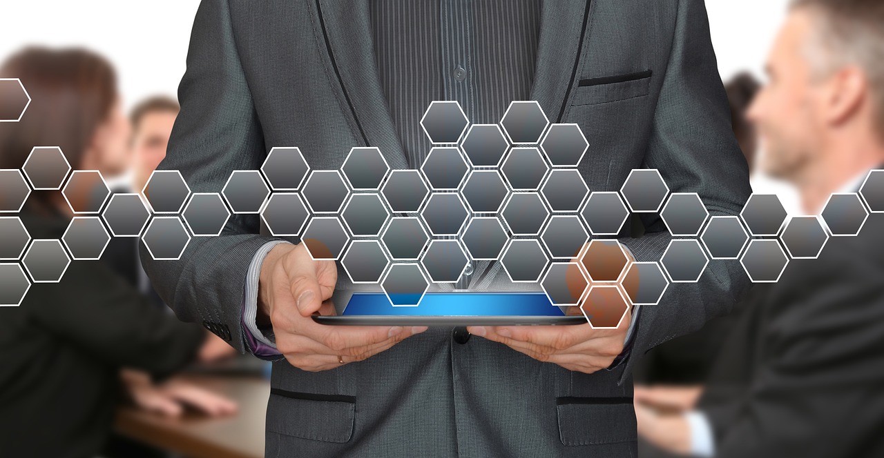 绝对演绎：隆化代理注册公司